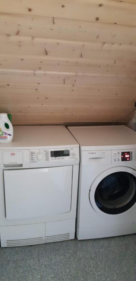 Vakantiehuis Met Hottub En Barrelsauna オンメン エクステリア 写真