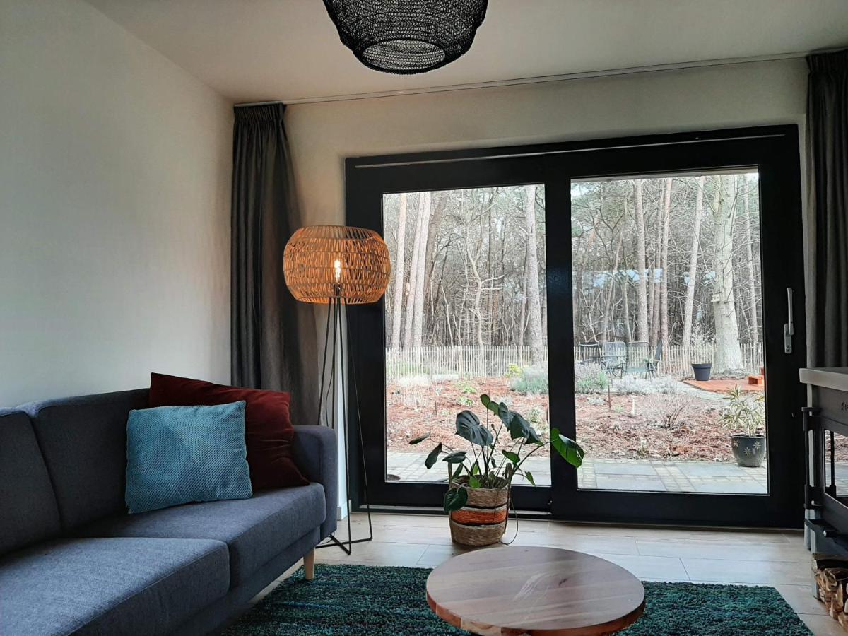 Vakantiehuis Met Hottub En Barrelsauna オンメン エクステリア 写真